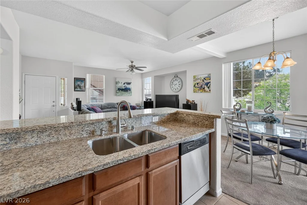 10245 King Henry, Las Vegas, NV 89144