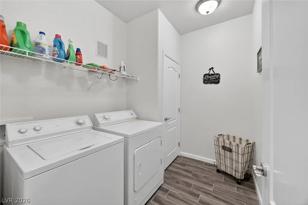 10245 King Henry, Las Vegas, NV 89144