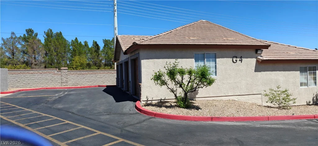 10245 King Henry, Las Vegas, NV 89144