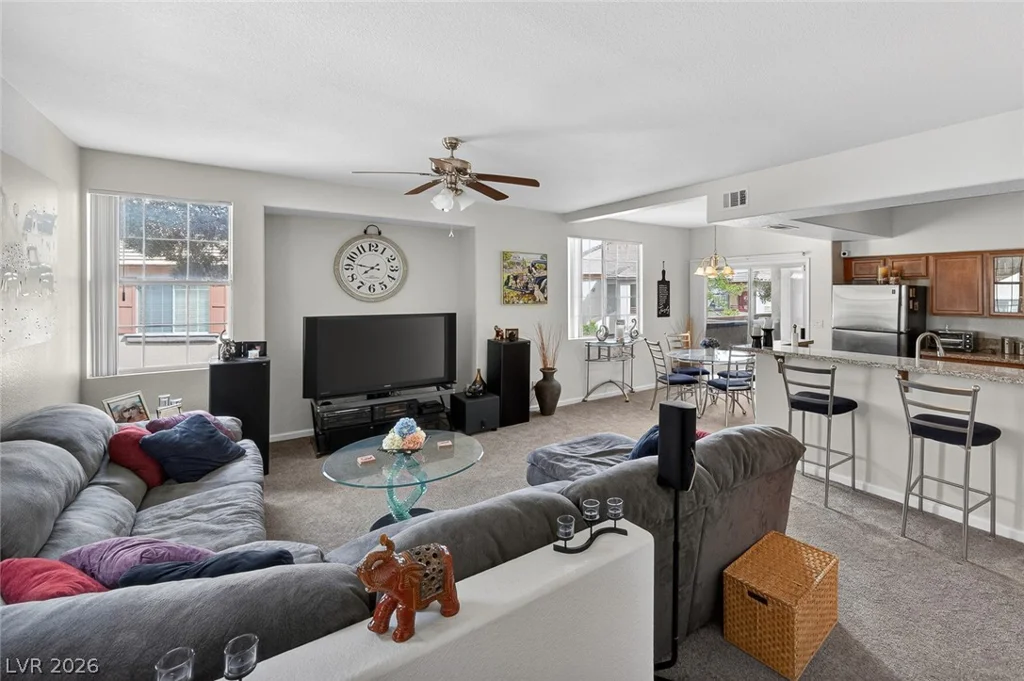 10245 King Henry, Las Vegas, NV 89144