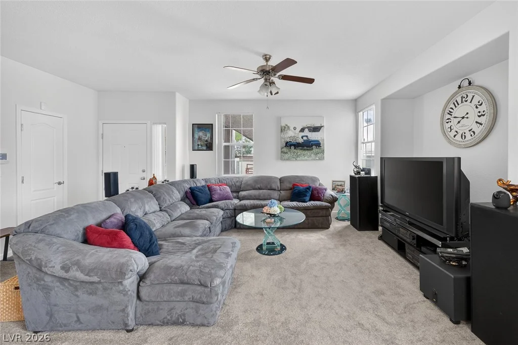 10245 King Henry, Las Vegas, NV 89144