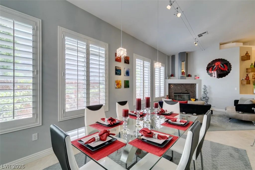 8940 Minsk, Las Vegas, NV 89147