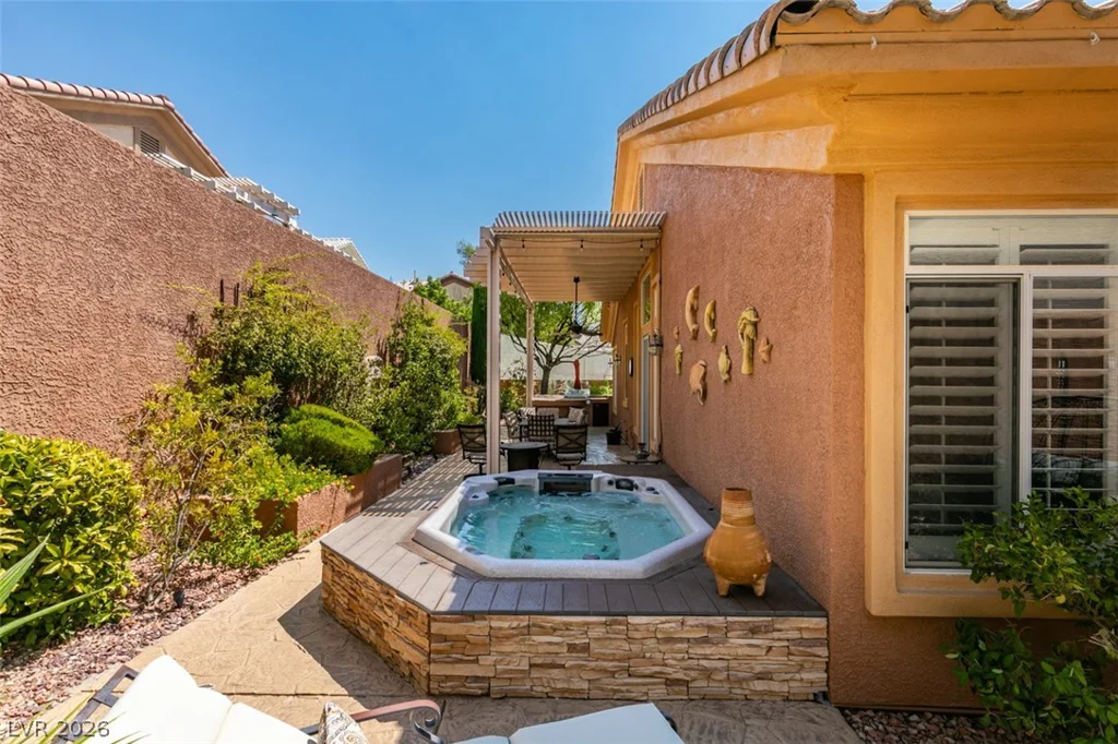 8940 Minsk, Las Vegas, NV 89147