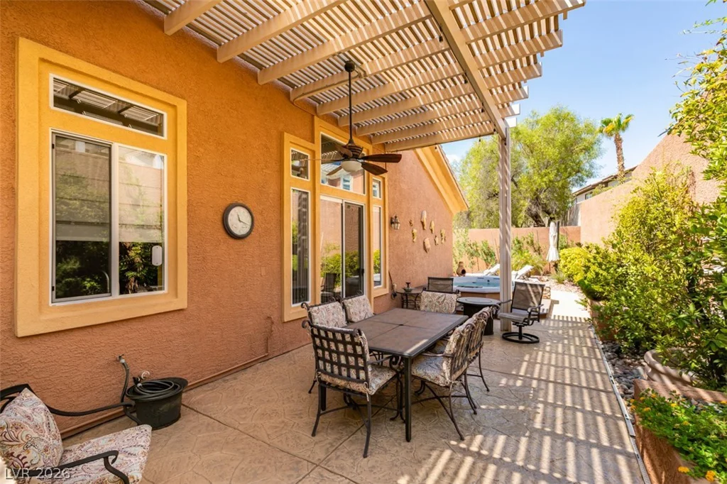 8940 Minsk, Las Vegas, NV 89147