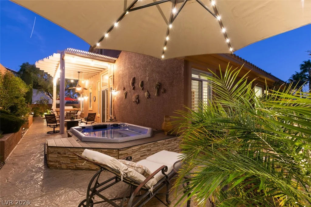 8940 Minsk, Las Vegas, NV 89147