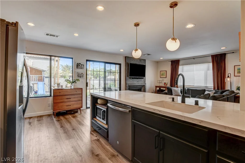 302 Lander, Henderson, NV 89074