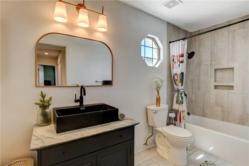 302 Lander, Henderson, NV 89074
