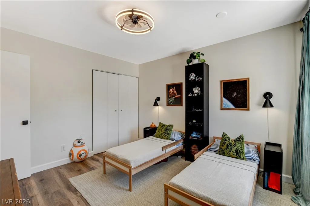 302 Lander, Henderson, NV 89074