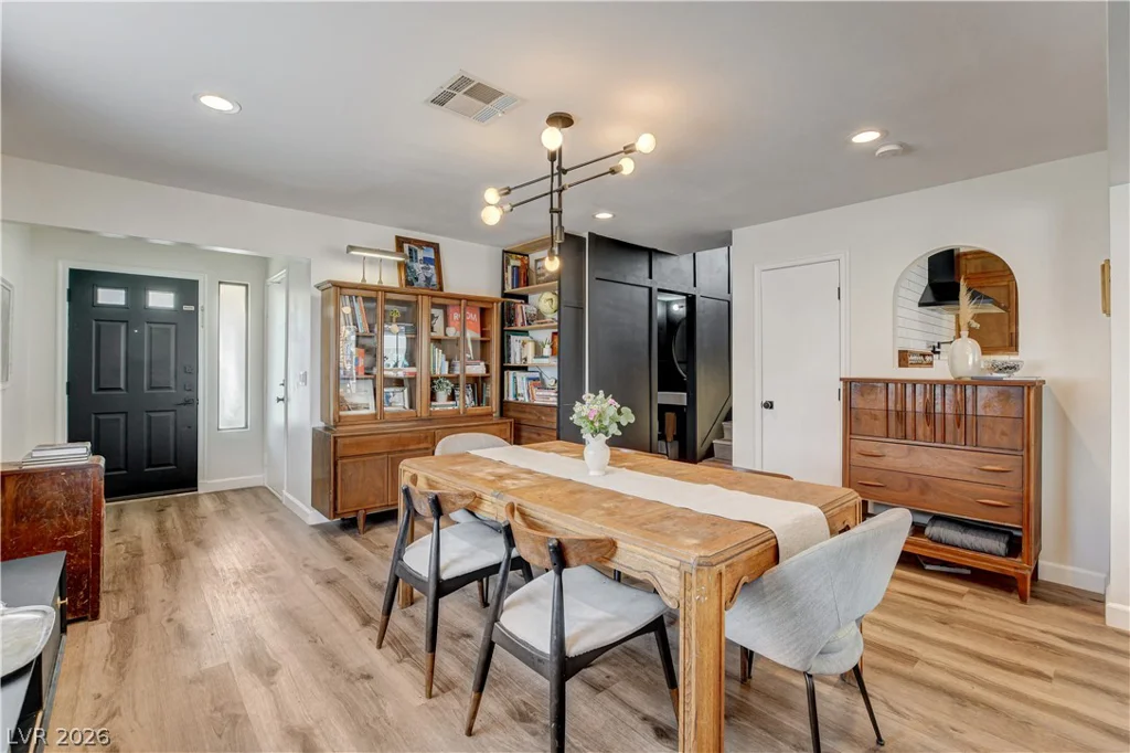 302 Lander, Henderson, NV 89074