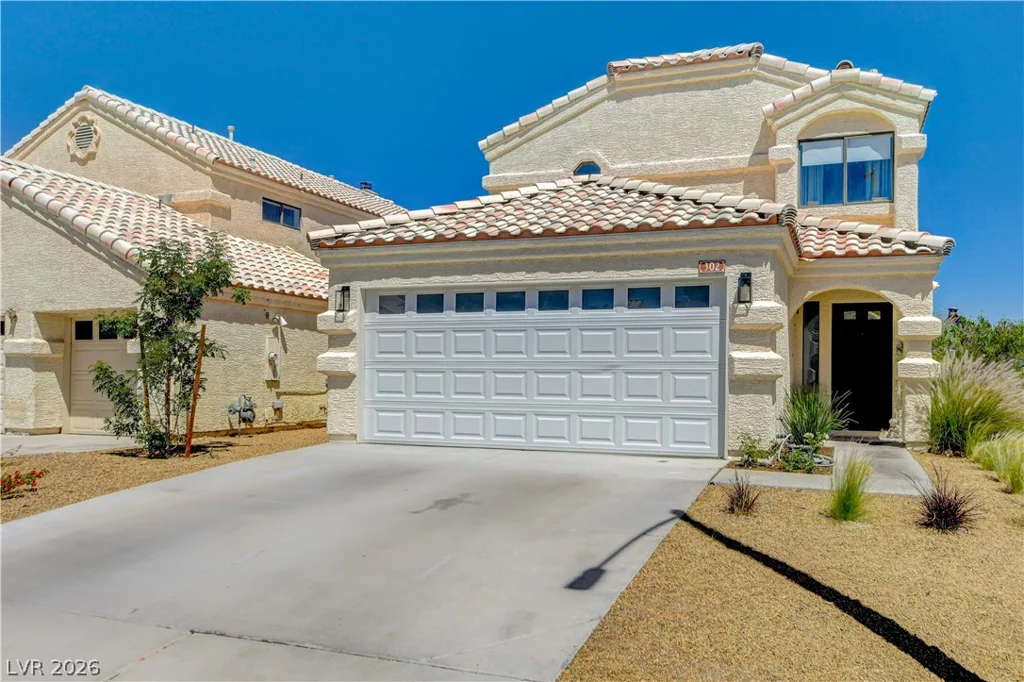302 Lander, Henderson, NV 89074