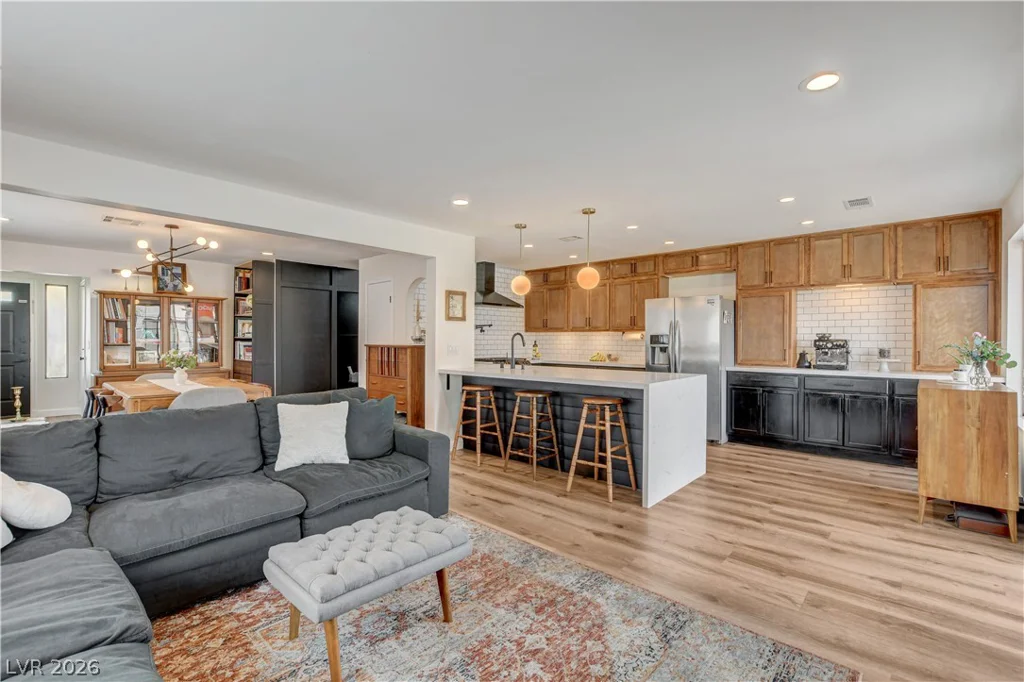302 Lander, Henderson, NV 89074
