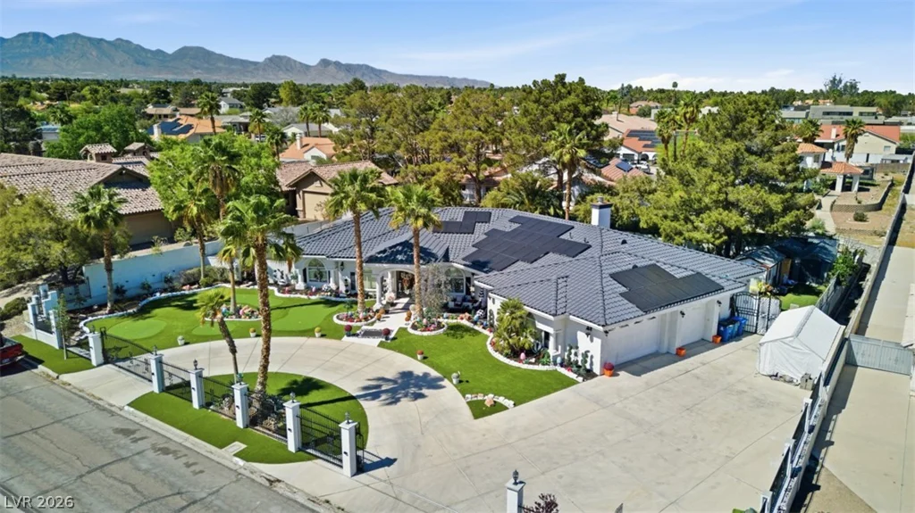 7360 Darby, Las Vegas, NV 89117