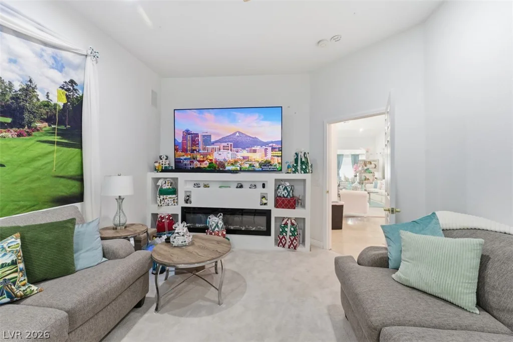 7360 Darby, Las Vegas, NV 89117