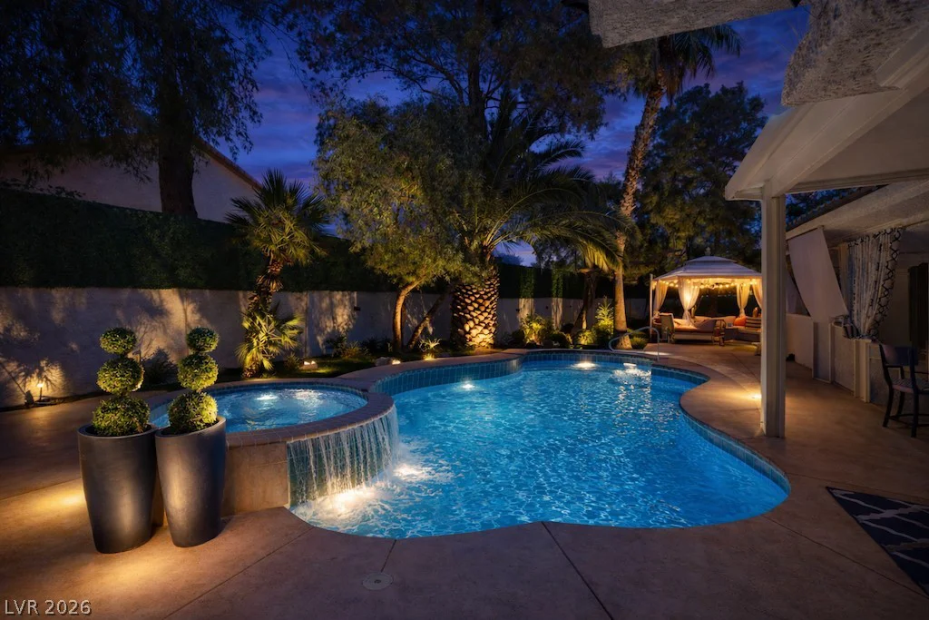 7360 Darby, Las Vegas, NV 89117