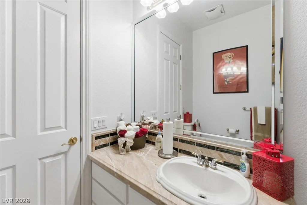 7360 Darby, Las Vegas, NV 89117