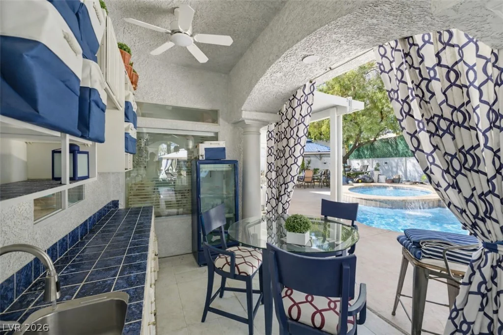 7360 Darby, Las Vegas, NV 89117