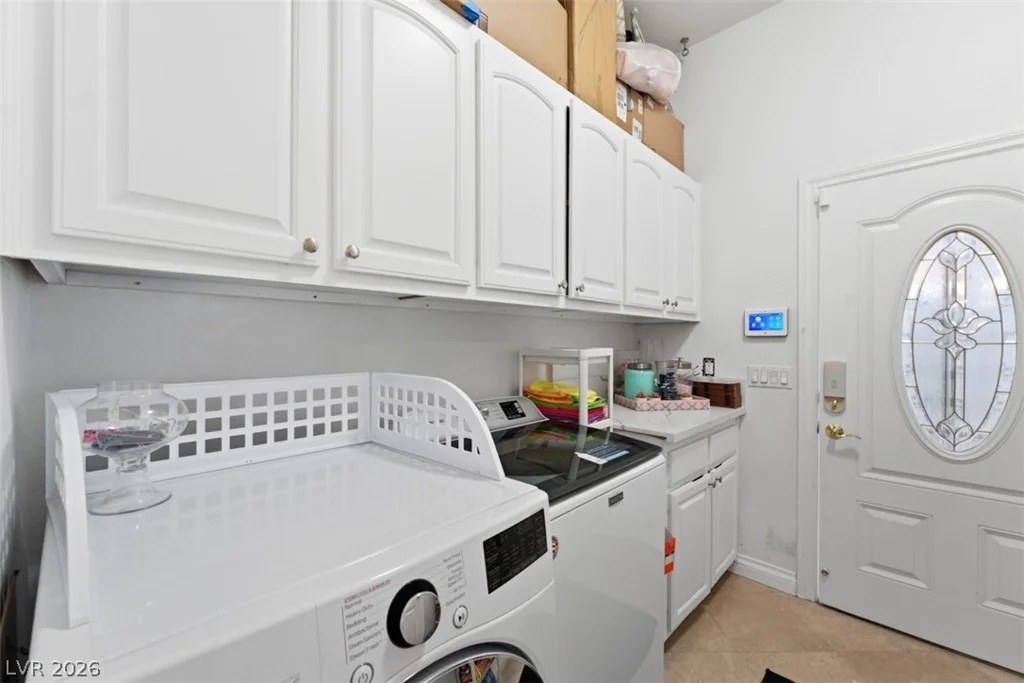 7360 Darby, Las Vegas, NV 89117