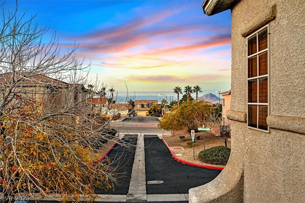 739 Solitude Point, Henderson, NV 89012