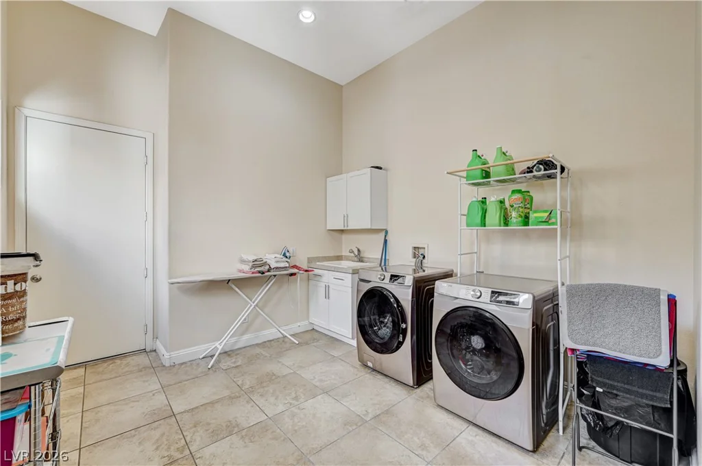 6330 Bellisima, Las Vegas, NV 89118