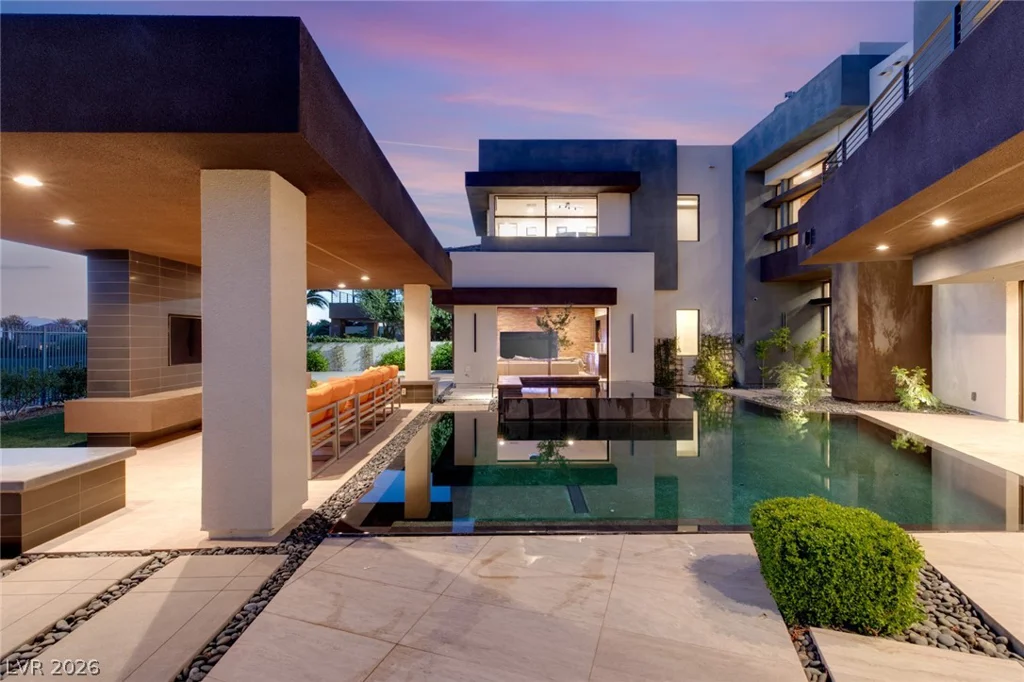 2805 Via Tazzoli, Henderson, NV 89052
