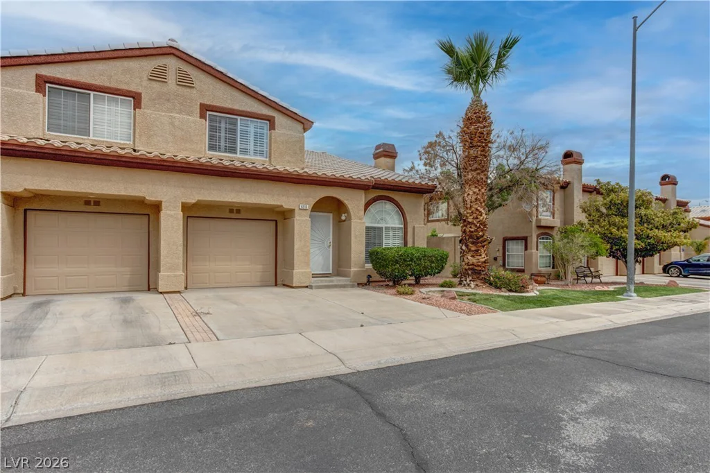 690 Ambling Gait, Henderson, NV 89015