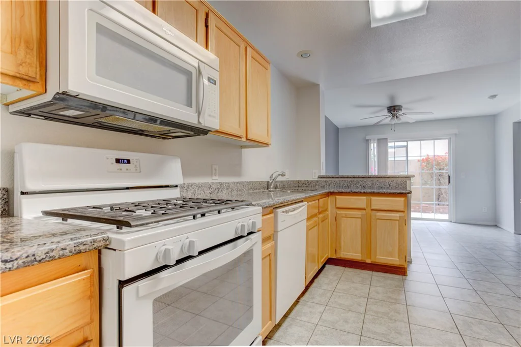 690 Ambling Gait, Henderson, NV 89015
