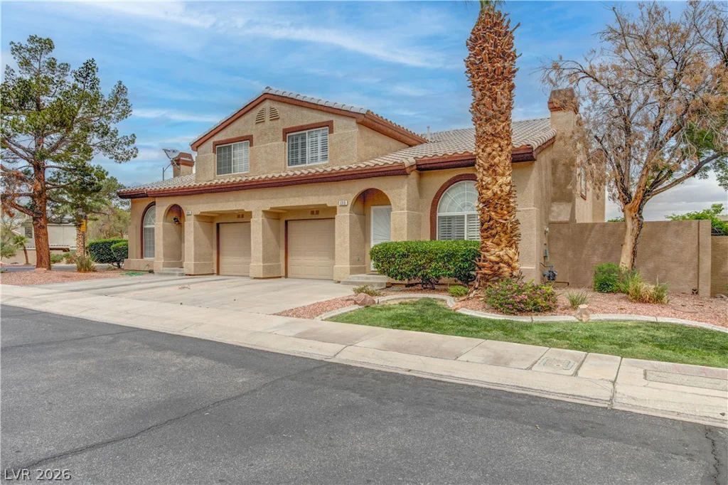 690 Ambling Gait, Henderson, NV 89015