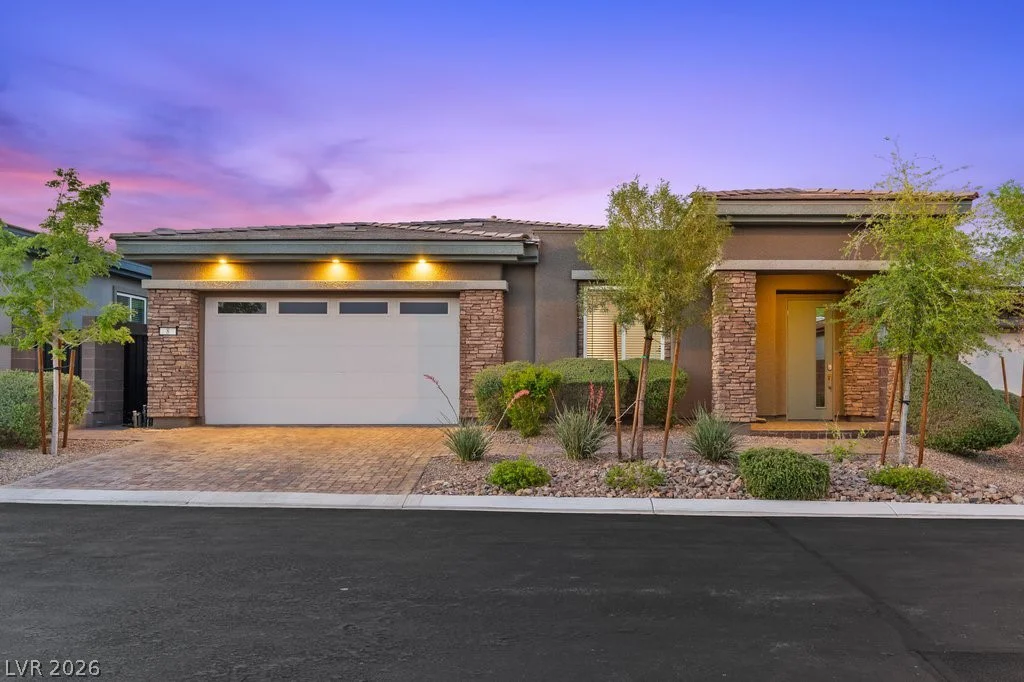 8 Reflection Cove, Henderson, NV 89011