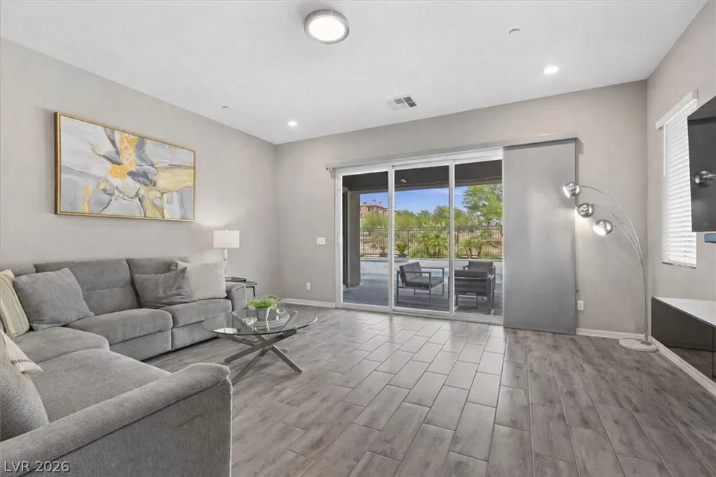 8 Reflection Cove, Henderson, NV 89011