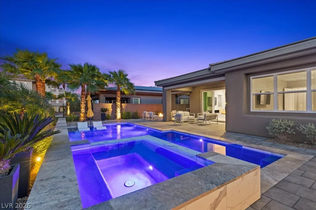 8 Reflection Cove, Henderson, NV 89011