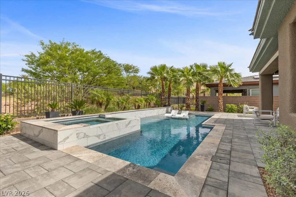 8 Reflection Cove, Henderson, NV 89011