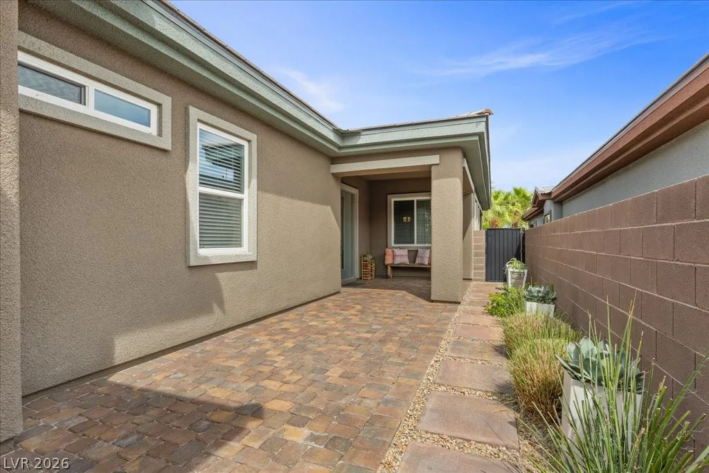 8 Reflection Cove, Henderson, NV 89011
