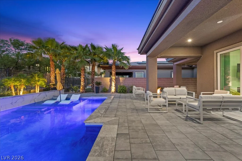 8 Reflection Cove, Henderson, NV 89011