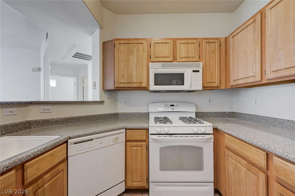 8555 Russell, Las Vegas, NV 89113