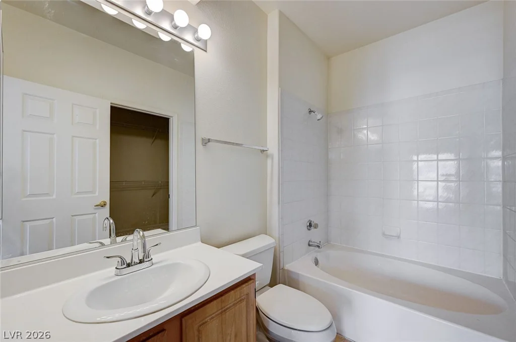 8555 Russell, Las Vegas, NV 89113