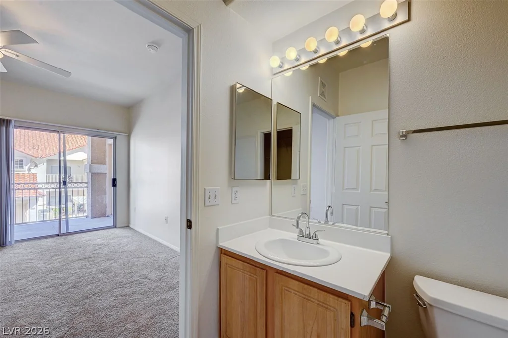 8555 Russell, Las Vegas, NV 89113