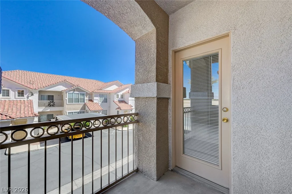 8555 Russell, Las Vegas, NV 89113