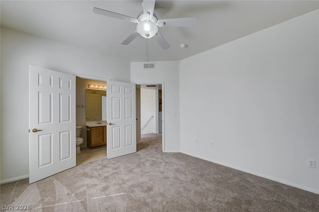 8555 Russell, Las Vegas, NV 89113
