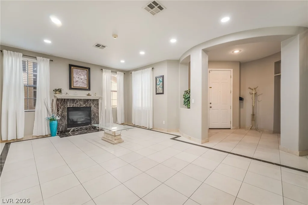 9077 Glasbury, Las Vegas, NV 89123