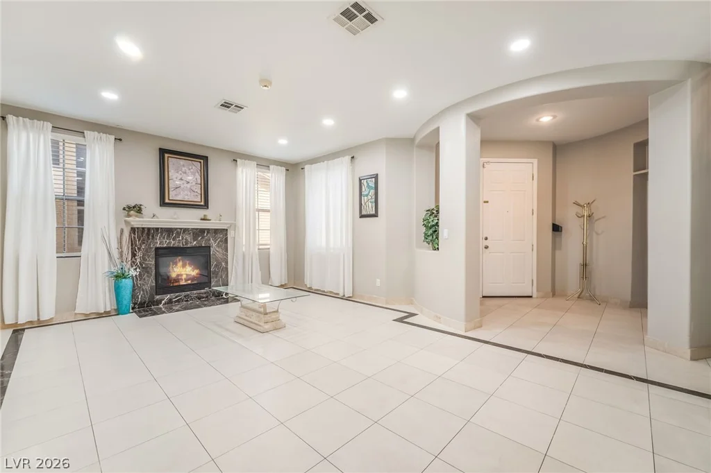 9077 Glasbury, Las Vegas, NV 89123
