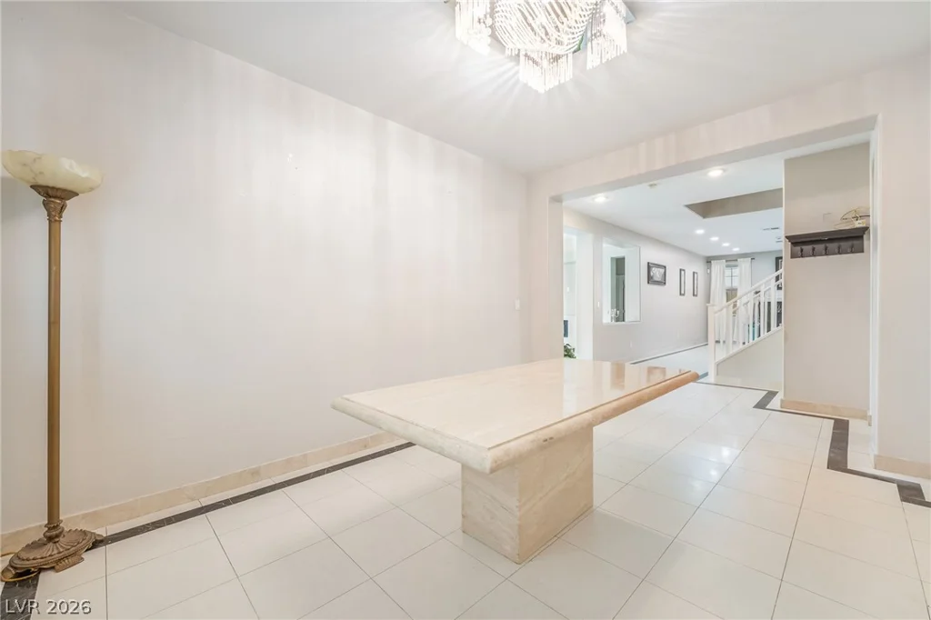 9077 Glasbury, Las Vegas, NV 89123