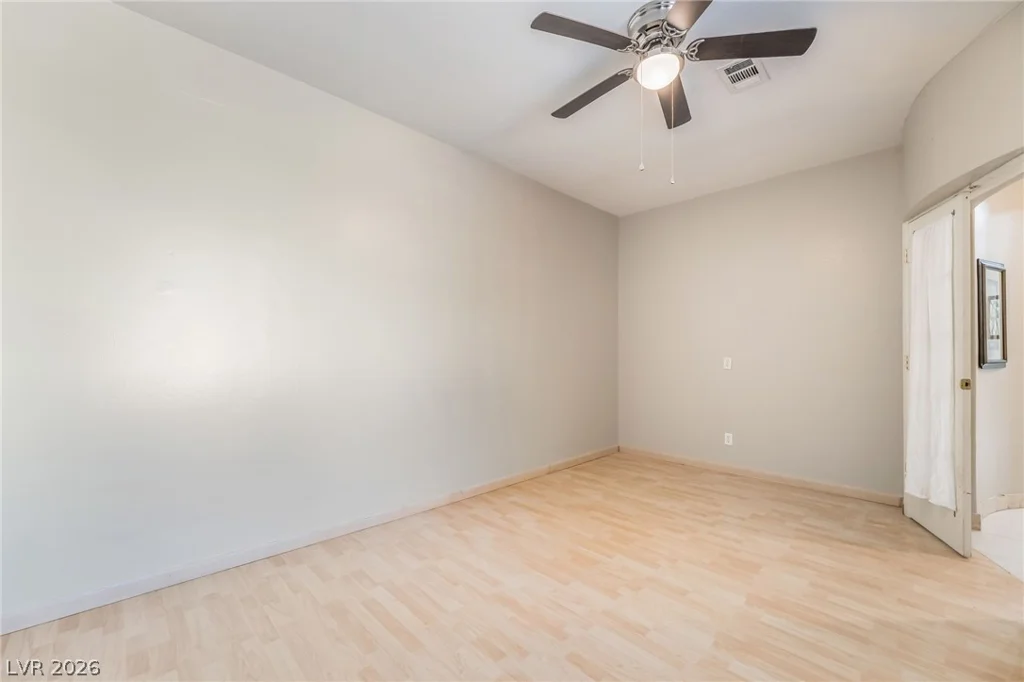 9077 Glasbury, Las Vegas, NV 89123