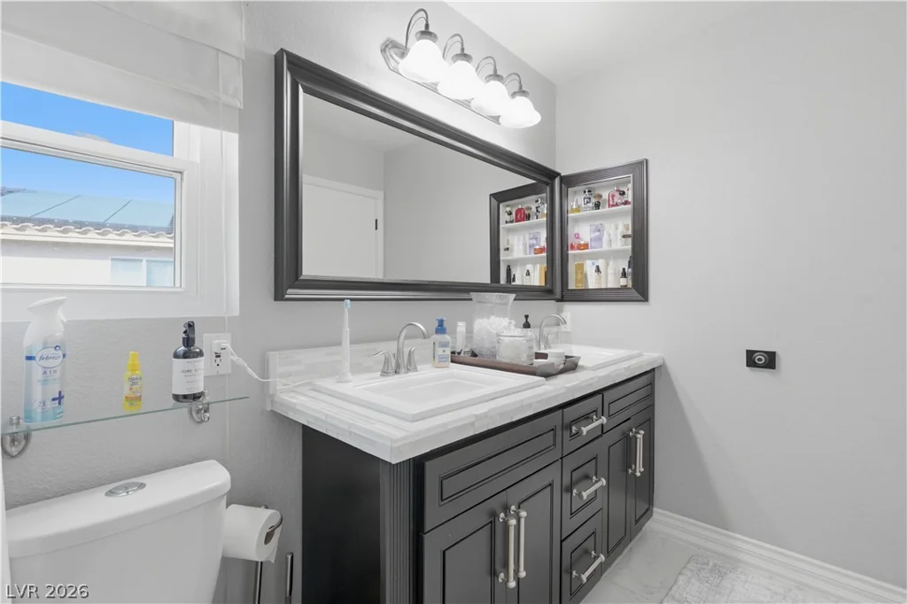 969 Pack Saddle, Henderson, NV 89014
