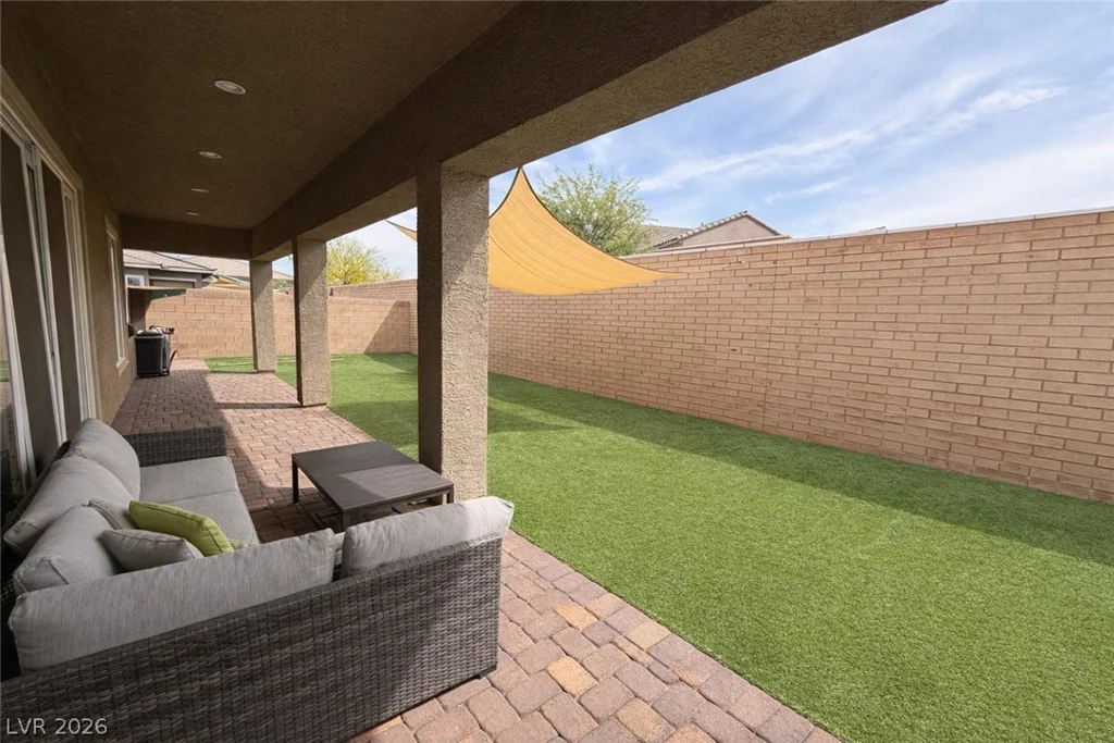 117 General Kelly, Henderson, NV 89011