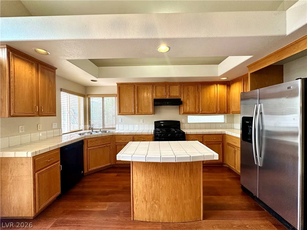 6747 Enchanted Cove, Las Vegas, NV 89139
