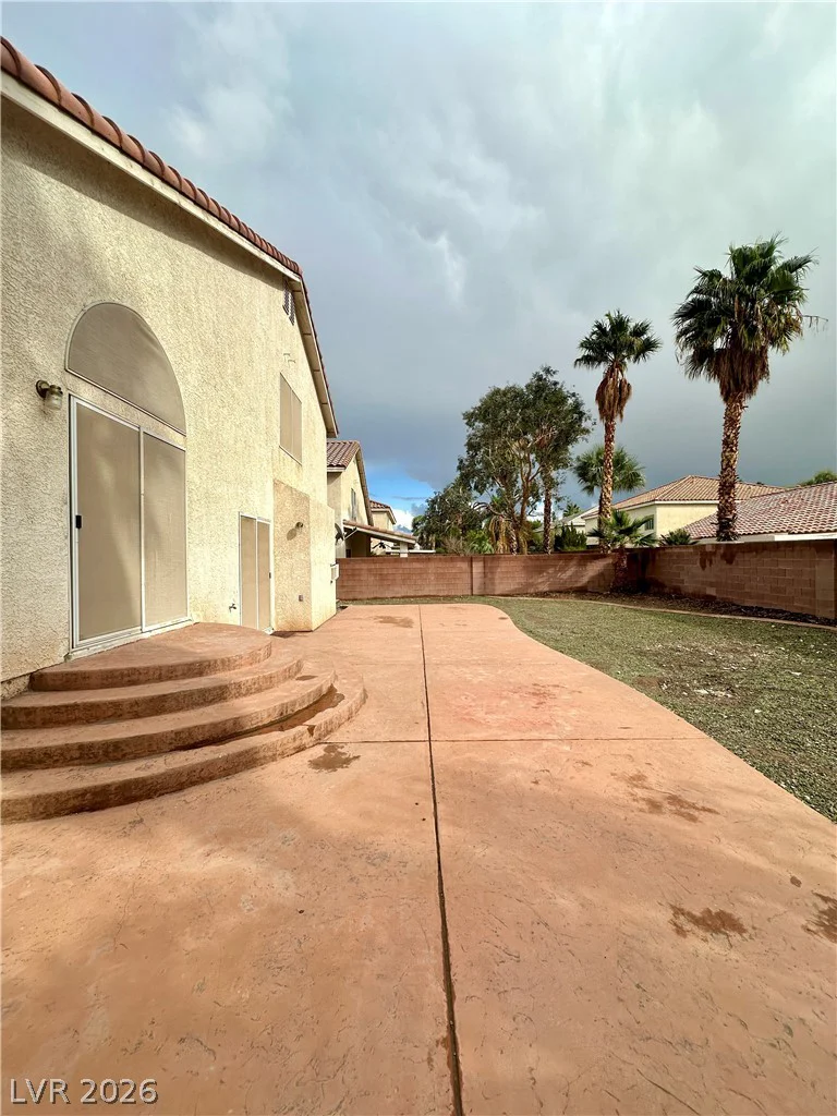 6747 Enchanted Cove, Las Vegas, NV 89139