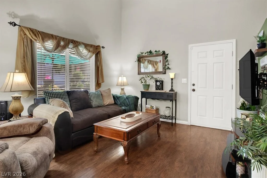 10443 Kitty Joyce, Las Vegas, NV 89129