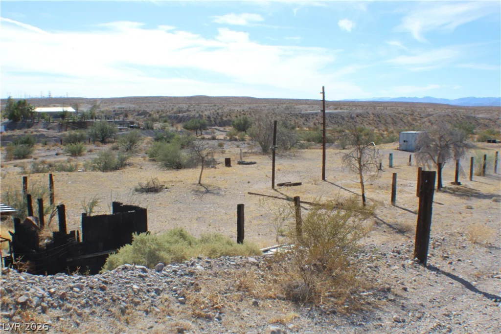 835 Deakin, Moapa, NV 89025