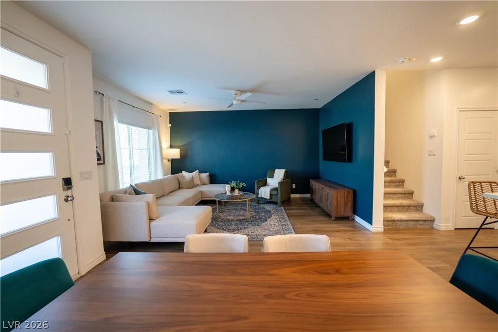 600 Carriage Hill, Las Vegas, NV 89138