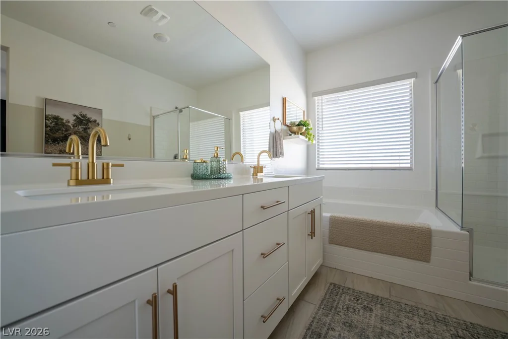 600 Carriage Hill, Las Vegas, NV 89138